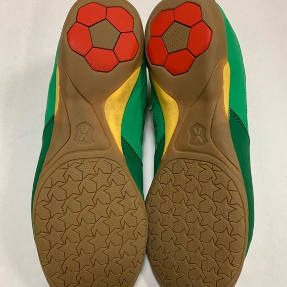 Shoes | Pele Indoor Soccer Shoes | Poshmark